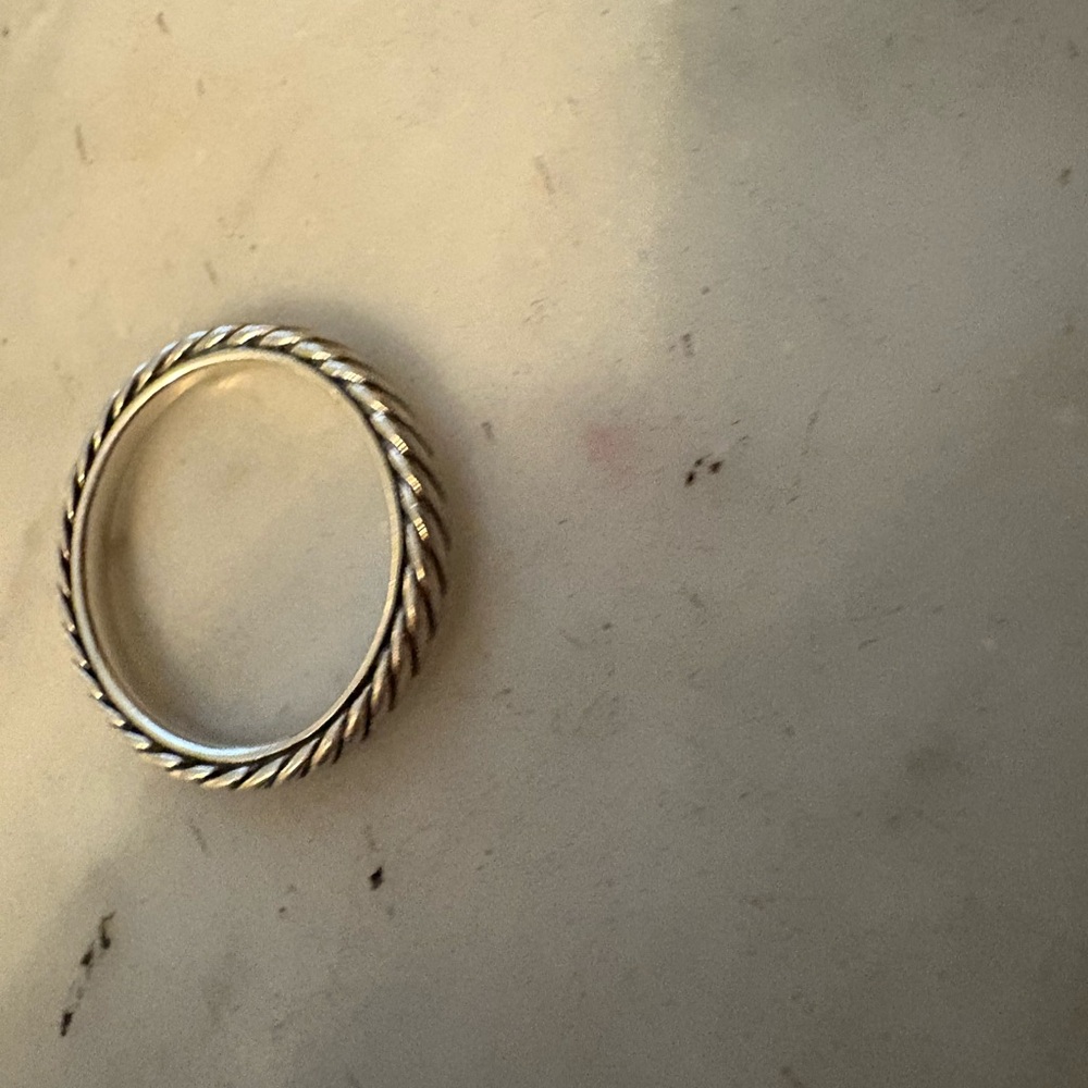 GUC David Yurman band ring. .925. Size 8.5 almost 9 - Picture 6 of 9